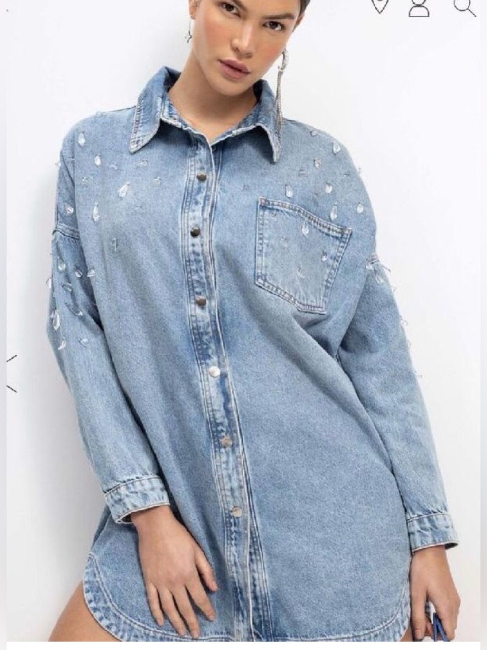 LEZ À LEZ Oversized Blue Distressed Denim Shacket with acrylic decals size small